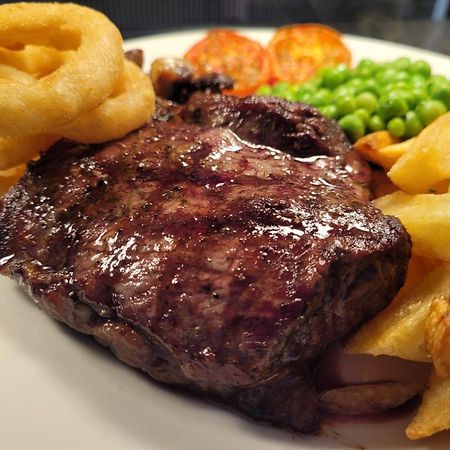 The Dolphin Inn Kingsbridge  Phòng bức ảnh